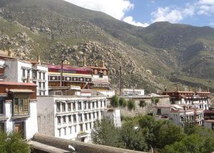 Drepung_monastery