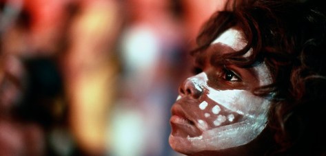 aboriginal-australia-derby-indigenous-ceremony-corroborree-canon-5d-ii-ingetje-tadros-1200x575